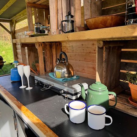 ホテル Geodesic Dome Glamping スランイドロイス エクステリア 写真